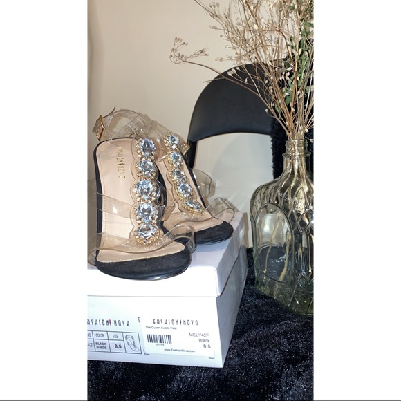 🌟SOLD🌟- FN jewelled heels size 8.5 - Picture 9 of 14